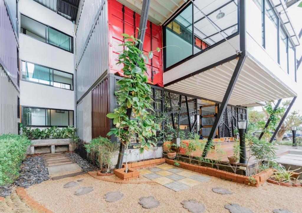 Qbix Hotel Khon Kaen Exterior photo